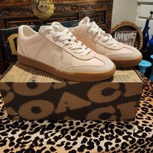 Coach Blush Ellis Sneakers